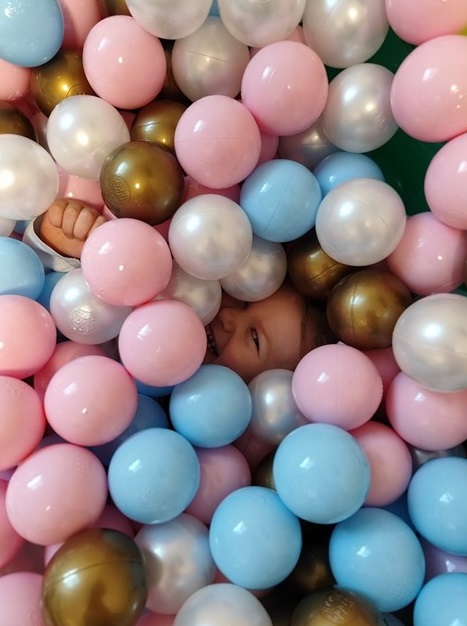 Bällebad Kinderspaß Kindergeburtstag Berlin 🎁 Sabrina ✆ 0160 938 779 58 ⭐