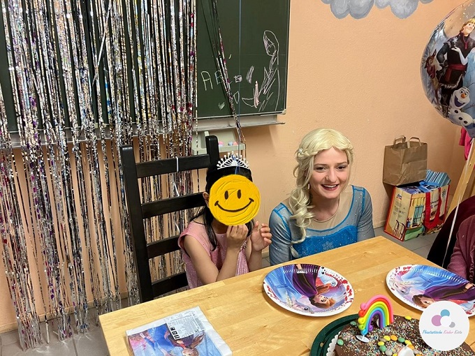 Prinzessin buchen Kindergeburtstag Berlin🎁 Sabrina ✆ 0160 938 779 58 ⭐