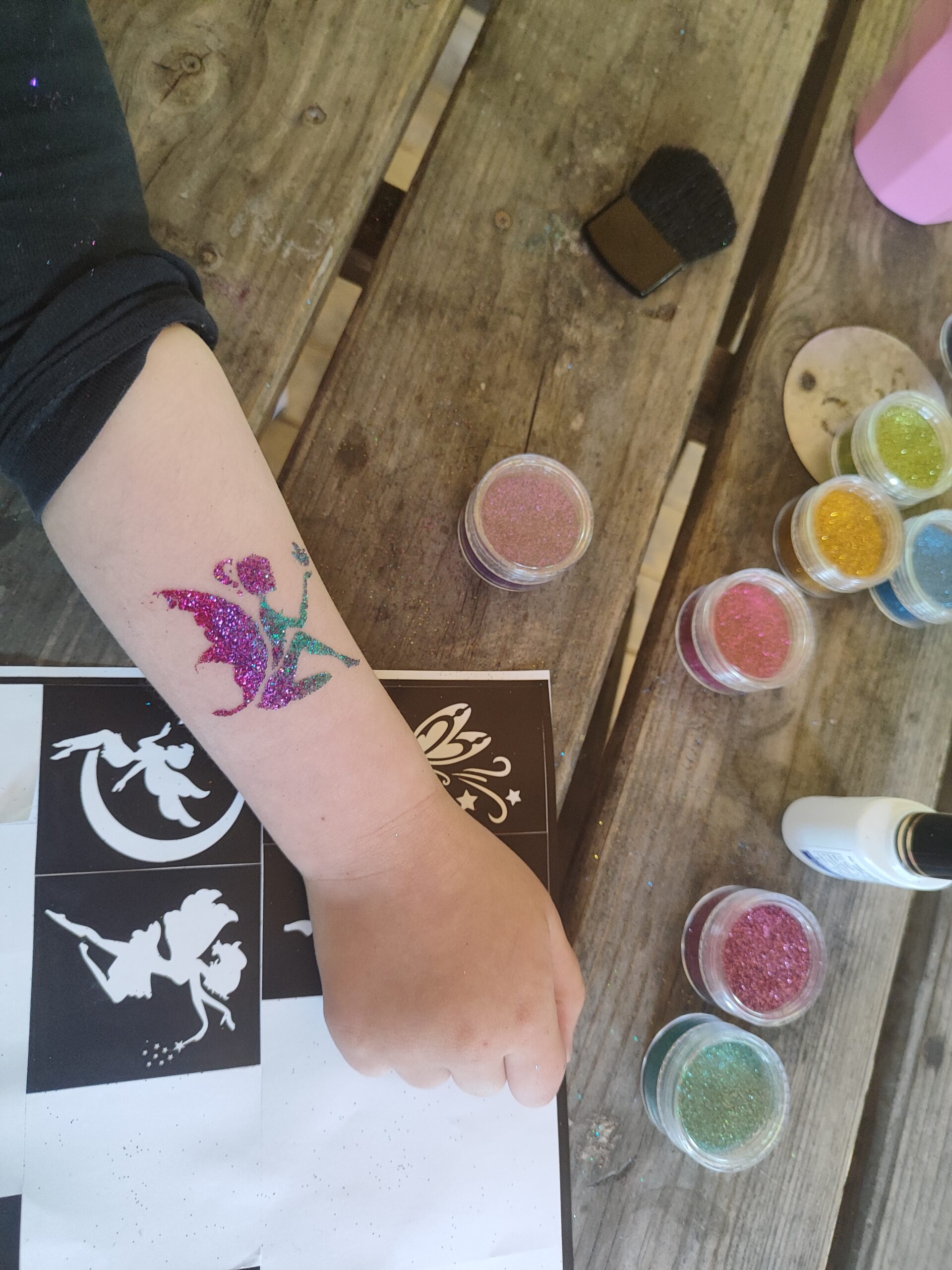 Glitzertattoos Berlin 🎁 Sabrina ✆ 0160 938 779 58 ⭐ Glitzertattoos Berlin 🎁 Sabrina ✆ 0160 938 779 58 ⭐